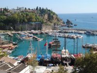 Antalya'ya gelen turist sayısı 18 milyon olabilir
