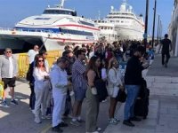 Türk turistler Rodos'a akın etti
