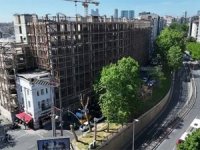 Taksim'in göbeğinde 10 yıldır bekleyen Surp Agop ne olacak?