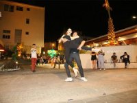 Ata Meydanı dans ile şenlik yaşadı