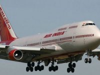 Borç içindeki Air India'ya alıcı çıkmadı 