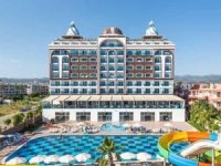 Muhafazakar otel yarı fiyatına Türkiye Halk Bankası’nın oldu.