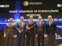 Iphone şirketinde 11 intihar