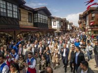 Manavgat. Girit'ten Side'ye uzanan festival ile sezonu açtı
