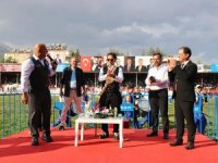 Elmalı Güreşi'nin Ağalığını Hakan Çetin Aldı