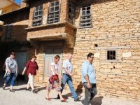 Taşağıl'daki taş evler köy evi turizmine rol model oldu