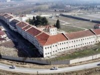 Tarihi Mahmudiye Kışlası ihalesi Hasan Gürsoy’a gitti