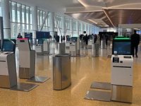 San Diego Havalimanı'nda kaldırımdan kapıya teknoloji