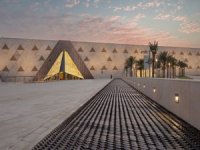 Büyük Mısır Müzesi, ziyaret saatlerini kısıtlıyor.