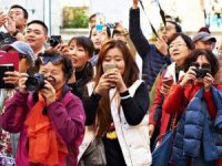 Çinli gezginler kış turizmi için İspanya’ya akın etti