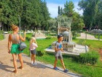 Minyatür Medeniyet müzesi turistlerin ilgisini çekiyor