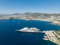 Kruvaziyerde Türkiye 10 ayda 2 milyon yolcuyu aştı