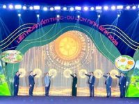 Ninh Binh Yemek ve Turizm Festivali Vietnam'ı buluşturdu