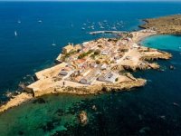 Turizmin henüz tamamen yutmadığı muhteşem adalar