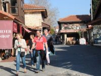 Girdi maliyetleri kışın otellerin açık kalmasını engelliyor!