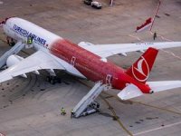 THY, 500’üncü uçağı ‘TK Aile’yi tanıttı