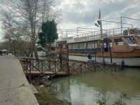 Baraj kapakları açıldı Manavgat Şelalesi ve ırmak taştı