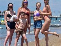 Rus turistler Körfez tatillerini toplu şekilde iptal ediyor