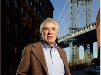 Bir zamanlar yiyecek için kanını satan milyarder