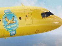 Spirit Airlines muz temalı özel tasarıma dönüştü