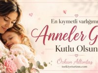 Yüreğimizde hayat boyu yaşayan Anneler'in Günü Kutlu Olsun!