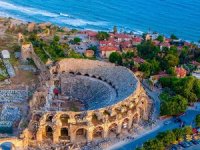 Antalya turizminin öncüsü Side’de pansiyonculuk 61 yaşında!