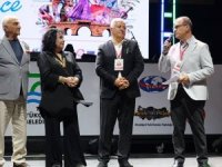 Onur Ödülleri Selma Güneri ve Mustafa Alabora’ya verildi