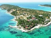 Turizme girdi, sonra adayı sattı