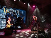 Phaselis Festivali’nde ‘Sezen’ce Bir Gece’ rüzgari