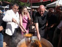 Alanya’yı Keçiboynuzu Hasat Şenliği renklendirdi