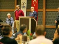 Hintli acente ve gazeteciler Pamukkale'de