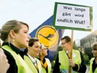 Lufthansa'da yönetim işten çıkarılıyor