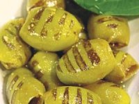 Izgara yeşil zeytin yok satıyor