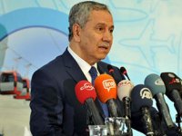 THY uçağına ikram için binen var