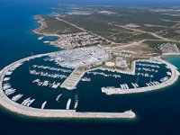 D-Marin Didim katamaran merkezi