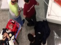 Yürüyen merdivenden düştü
