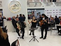Anı Tur, Emitt 2016yı renklendirdi
