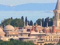 Topkapı Sarayı denize yürüyor!