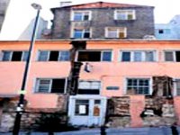 Günaydın binası otel oluyor
