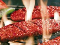 Yarım asırlık sucuk devi kapandı