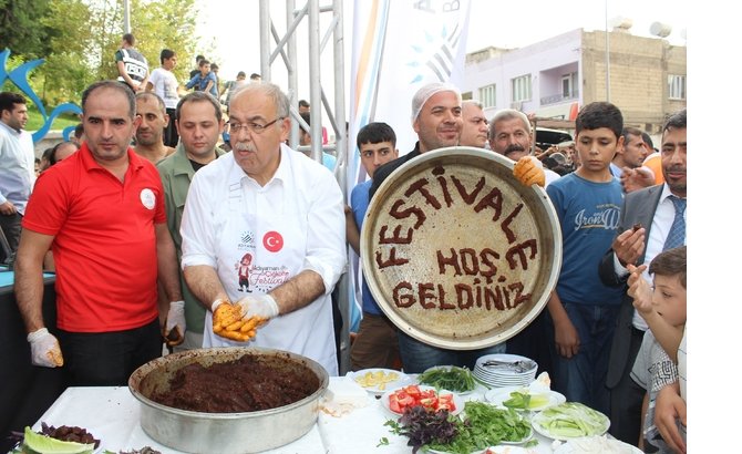 -adiyaman’da-cig-kofte-festivali-.jpg
