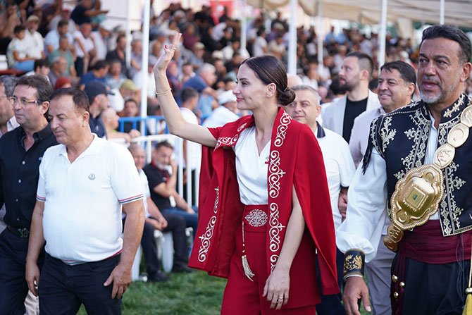 -altin-kiraz-yagli-guresleri-001.jpg