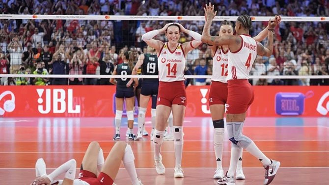 a-milli-kadin-voleybol-002.jpg