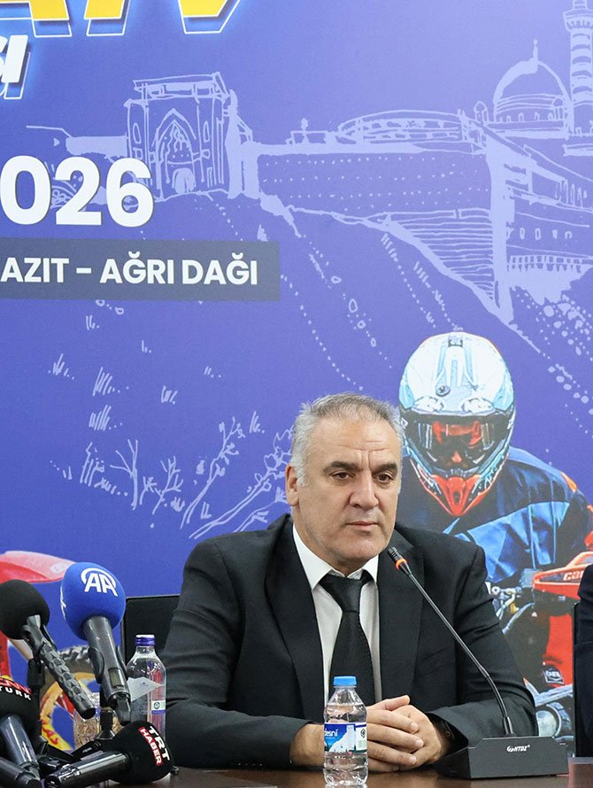 agri,-uluslararasi-motor-sporlari-sampiyonasi-001.jpg
