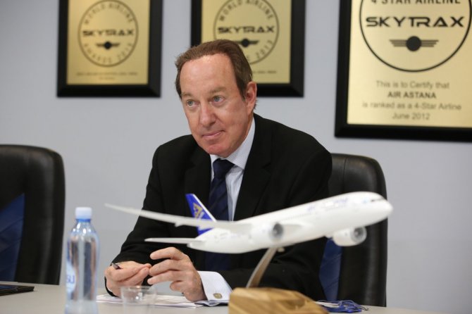air-astana-ceo-ve-baskani-peter-foster-002.jpg