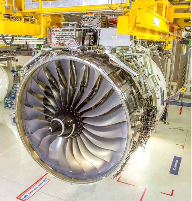 airbus-a350f--010.jpg