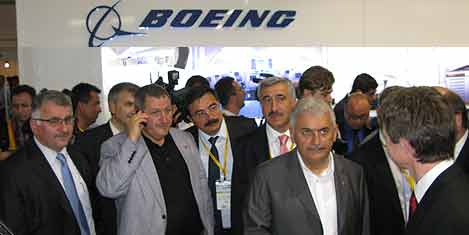 airex-2012-bakan-binali-boeing.jpg airex-2012-bakan-binali-boeing.jpg