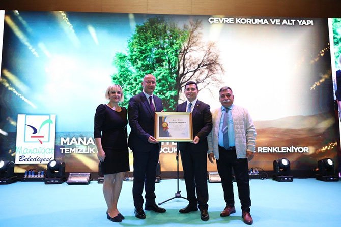 akdeniz-belediyecilik-proje-yarismas-003.jpg