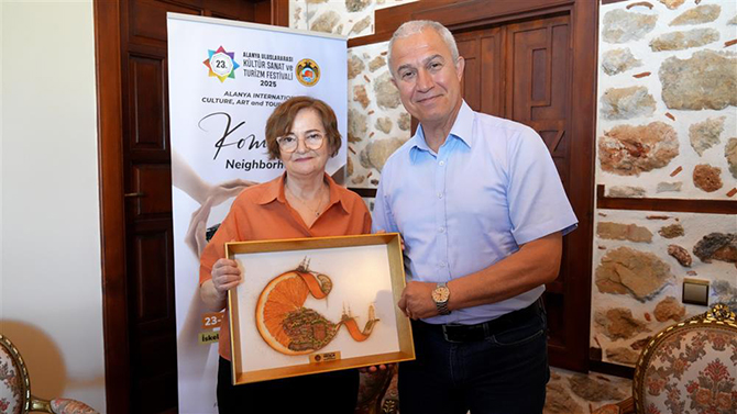 alanya-kultur-sanat-ve-turizm-festivali--002.jpg