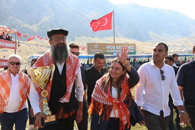 antalya,-buyuksehir-belediye,-av.-busra-ozdemir.jpg